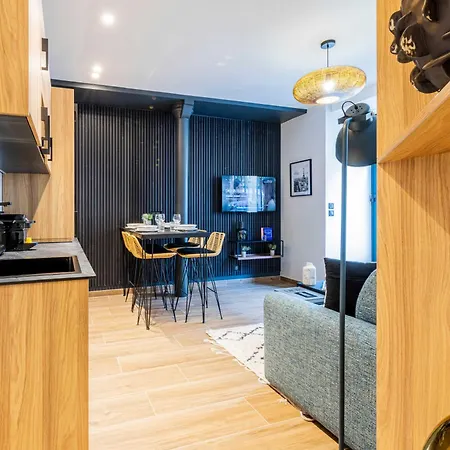 Charming - 2br-6p - Gare Du Nord Apartment Paris